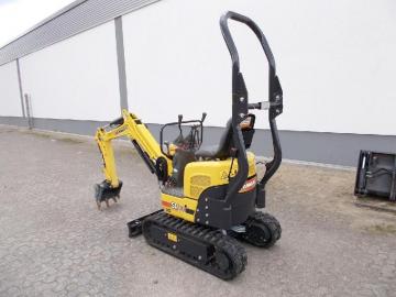 minibager Yanmar SV08 so zrukou, 1035kg