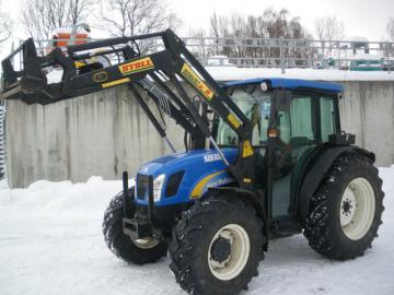 2007 New Holland TN85DA traktory