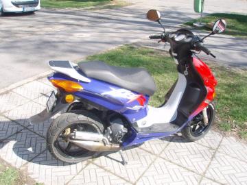 Honda X8R 50