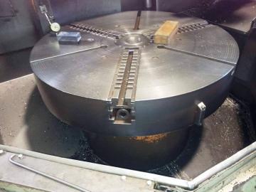 SKJ 12 A CNC s hydraulickm upnanm obr