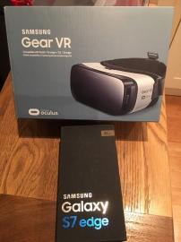 Samsung Galaxy S7 Edge with Gear VR