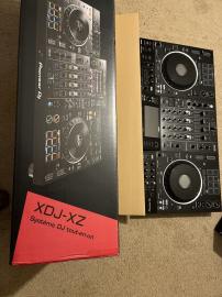 Pioneer DJ XDJ-RX3, Pioneer DDJ-REV7 DJ